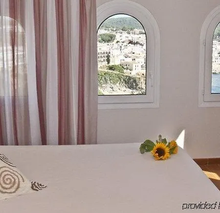 Hotel Sant Roc 3*