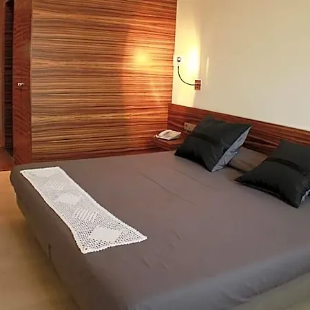 Hotell Sant Roc 3*